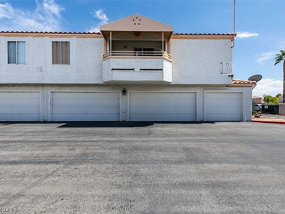 3rd image of 8452 Boseck Dr Unit 262