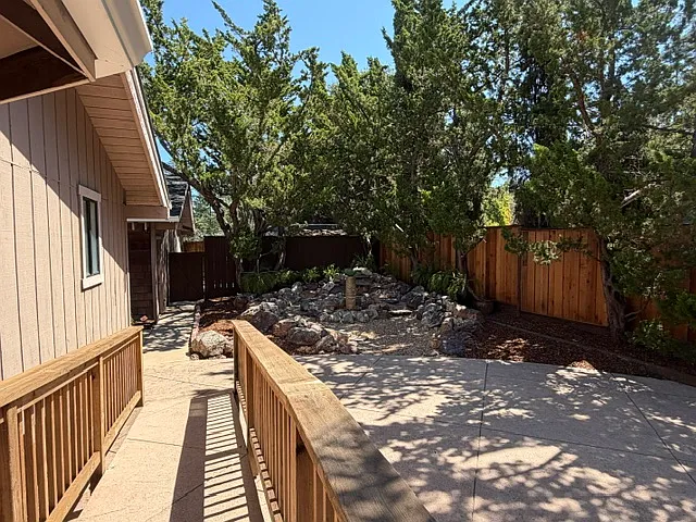711 Graham Hill Rd — Photo 30