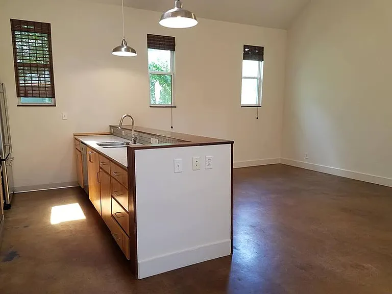 2214 Iva Ln #B — Photo 15