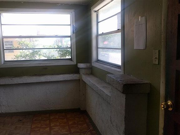 5th image of 818 N 11th St
