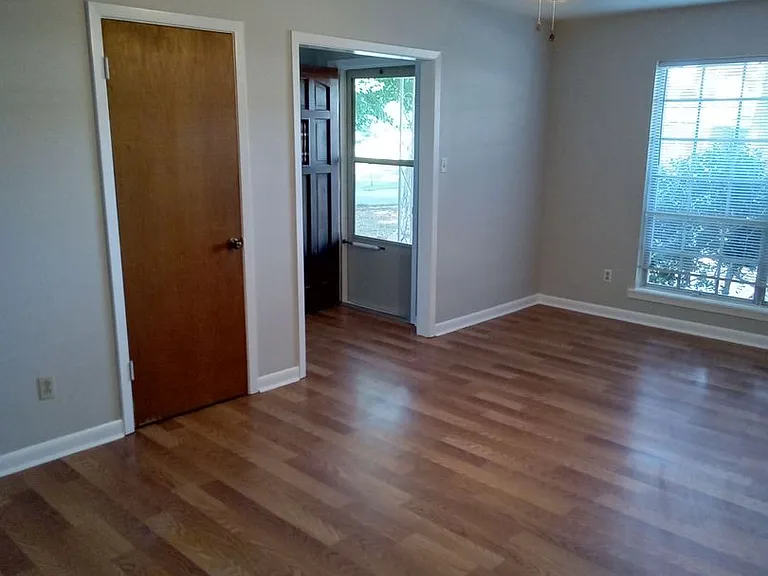 9419 Blom Blvd — Photo 33