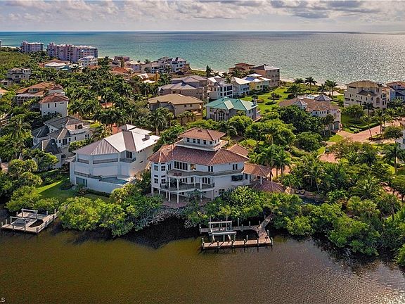 3rd image of 230 Barefoot Beach Blvd