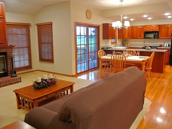 4th image of 5012 Woodland Hills Dr
