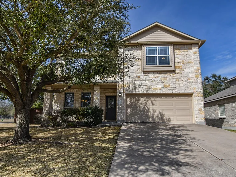 3901 Wilderness Path Bnd — Photo 2