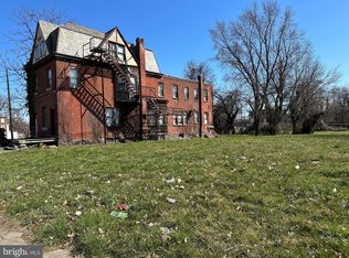 427 E 9th St, Chester, PA 19013