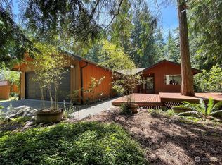 61 S Solmar Dr, Sequim, WA 98382