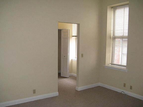 4th image of 2632 S 11th St APT A