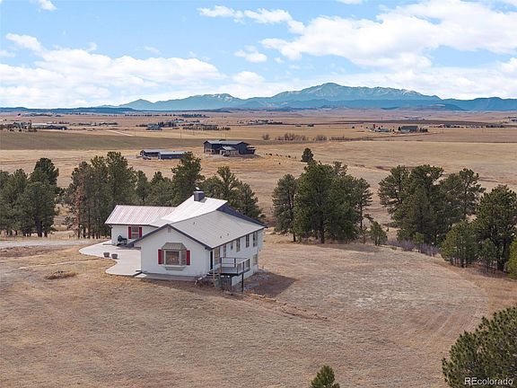 5th image of 30999 Kootney Street