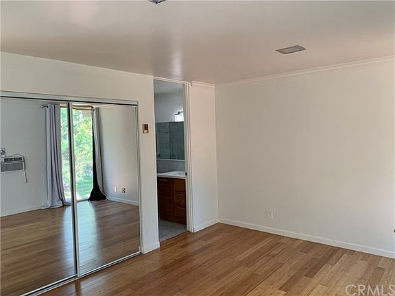 5th image of 4144 Del Mar Ave