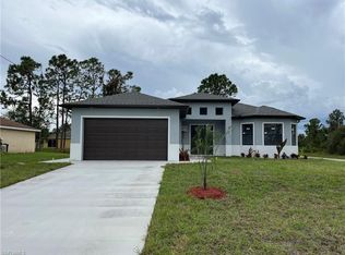 3719 36th St SW, Lehigh Acres, FL 33976