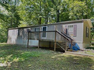 127 Woodworkers Ln, Easley, SC 29640