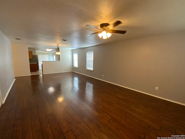 11003 Dublin Briar — Photo 2