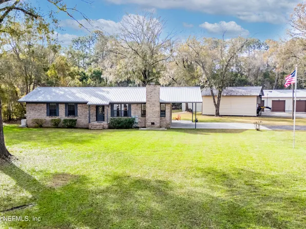1110 CARTER Road, Lawtey, FL 32058