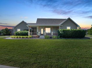 1820 N Columbine Cir, Andover, KS 67002