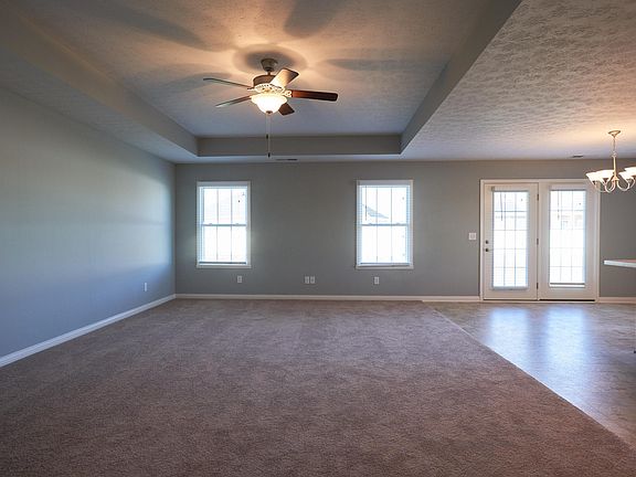 5th image of 3320 Ralston Dr