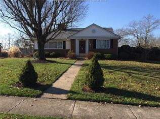 1107 Highland Dr, Saint Albans, WV 25177