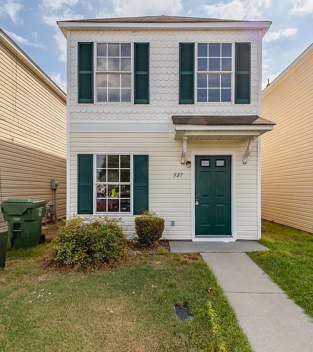 1st image of 527 Summit Terrace Ct