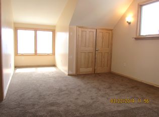 13-23 2nd St, Fair Lawn, NJ 07410