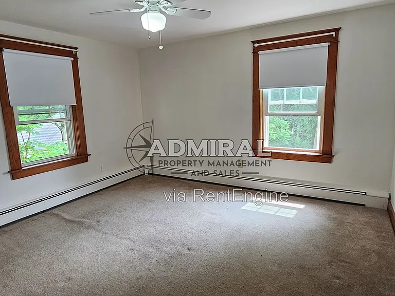 52 Washington St #A — Photo 11