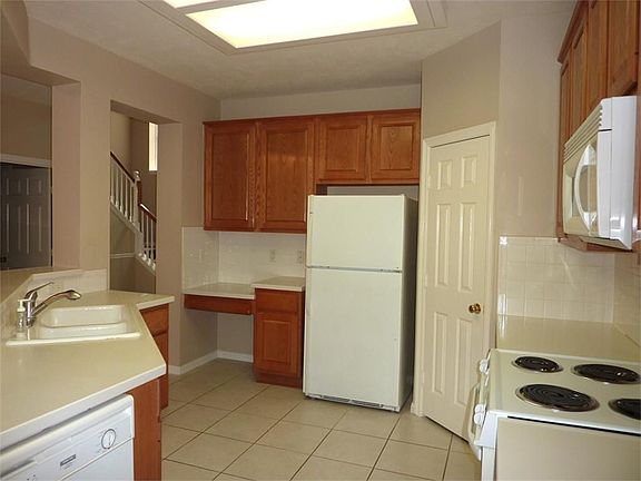 4th image of 9527 Pecan Glen Ct