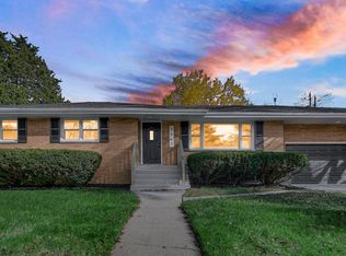 5441 Johnson St, Merrillville, IN 46410