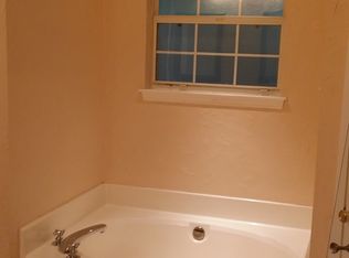 1701 Gnarly Oaks Cir, Pensacola, FL 32526