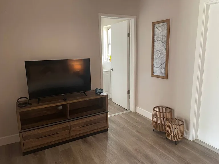 731 SW 4th Ct #2 — Photo 5