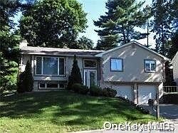 1st image of 3 Pickwick Hill Drive