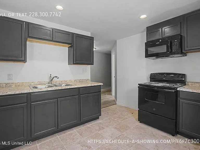 9424 Daisy Vestry Rd #1 — Photo 3