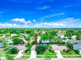 1724 Primrose Ln, Wellington, FL 33414