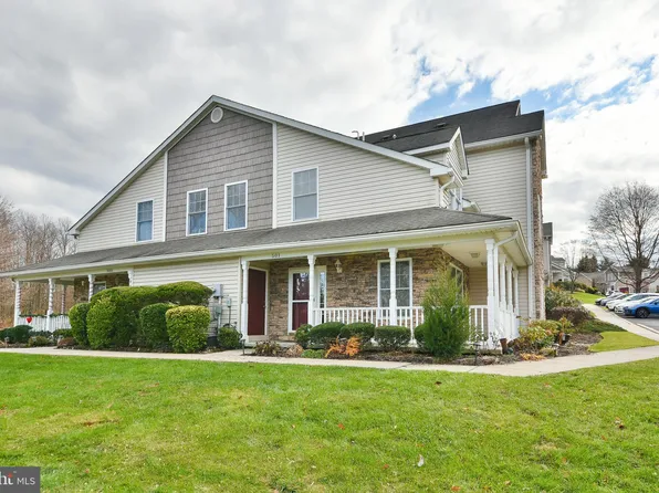 501 Penny Ln #T11, Philadelphia, PA 19111