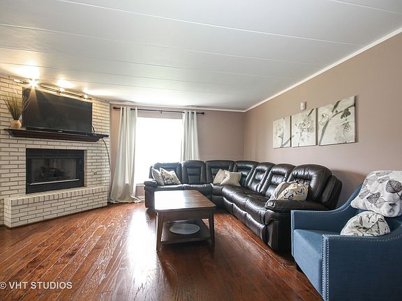2nd image of 15701 Lake Hills Ct Unit 1N