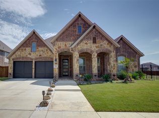 1204 S Mitchell Rd, Mansfield, TX 76063