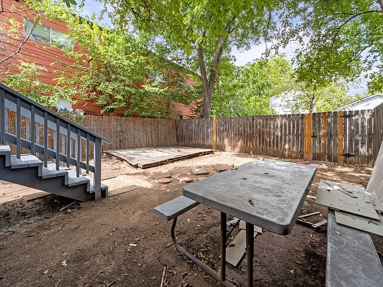 4612 Bennett Avenue — Photo 46
