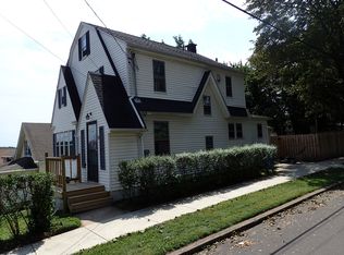 58 Robert St, Hamden, CT 06514