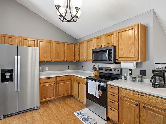3rd image of 1204 Timber Way