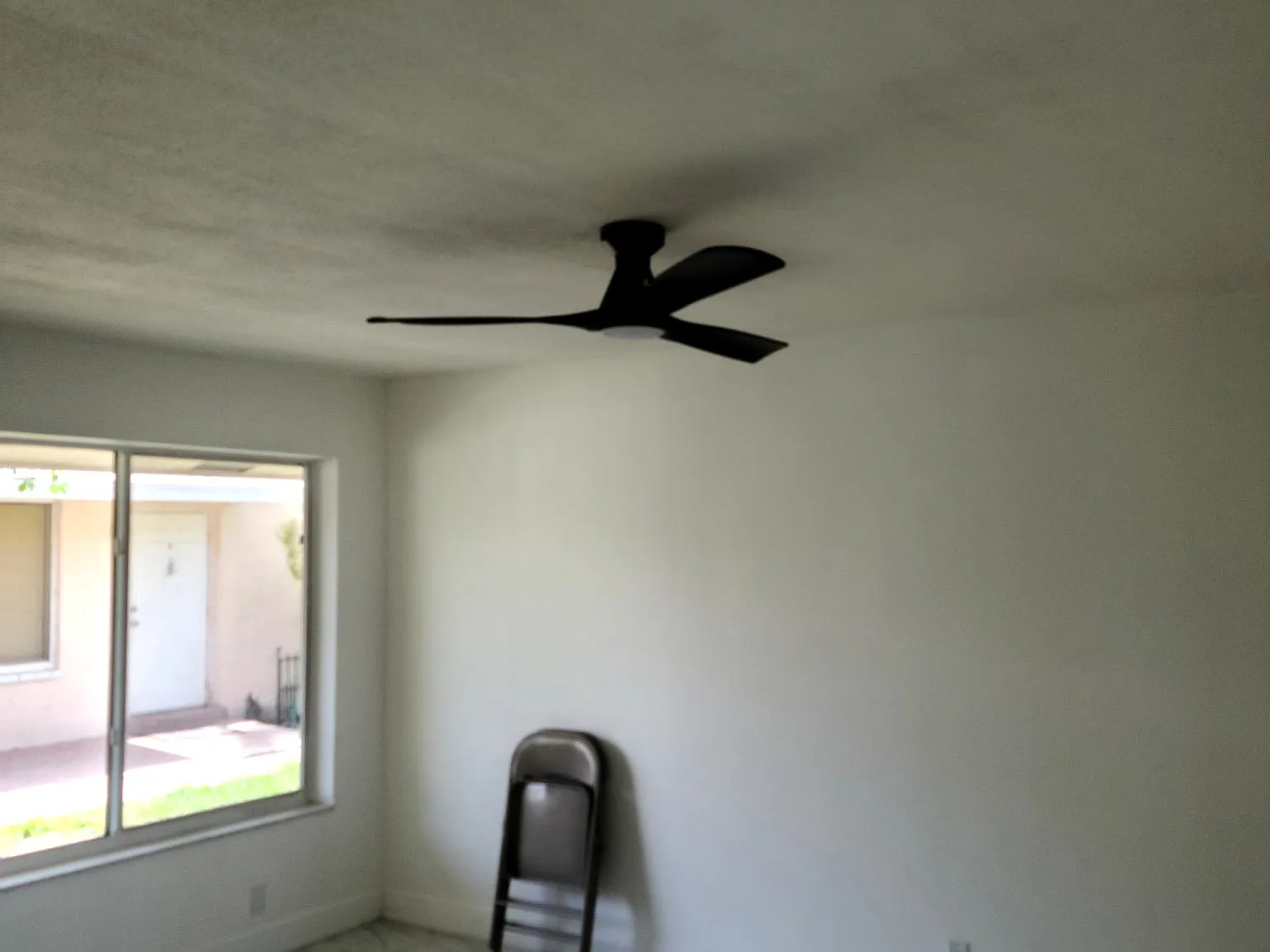 2 bed, 1000 sqft, $2,100 — Photo 1