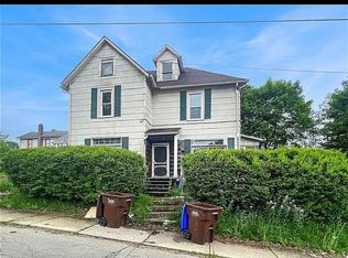 390 North St, Sharon, PA 16146