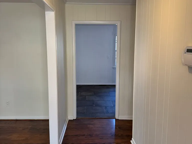 3212 Berkley Dr — Photo 10