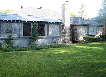 2nd image of 1513 Lincoln Dr