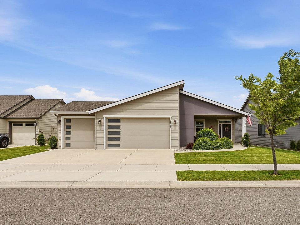 1st image of 2679 N Heton Ln