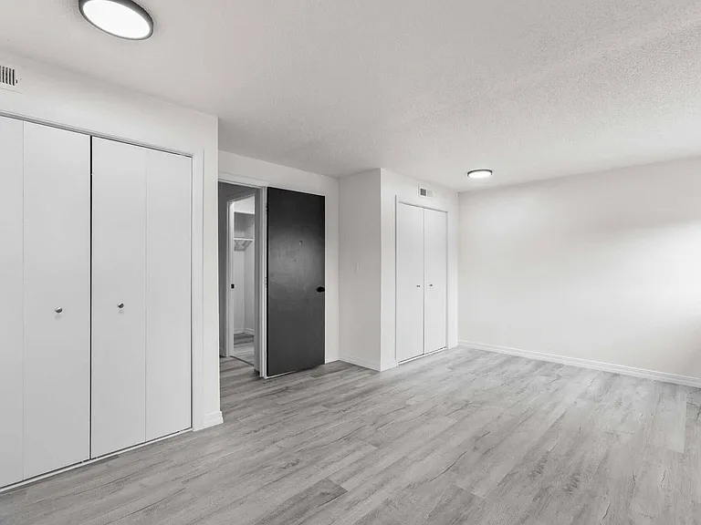 The Greenway Townhomes — Photo 10