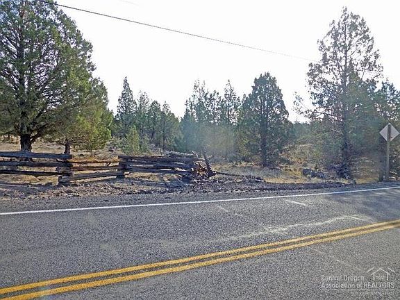 3rd image of 7296 NW Larch Dr