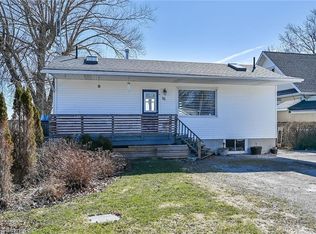 16 Wilcox Dr, Haldimand County, ON N0A 1L0