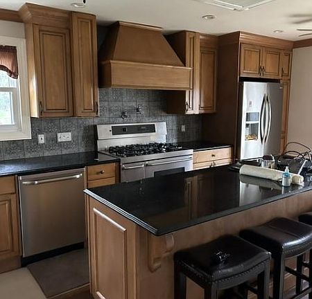 3rd image of 214 N Church Rd