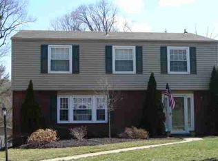 707 Moonstone Dr, Allison Park, PA