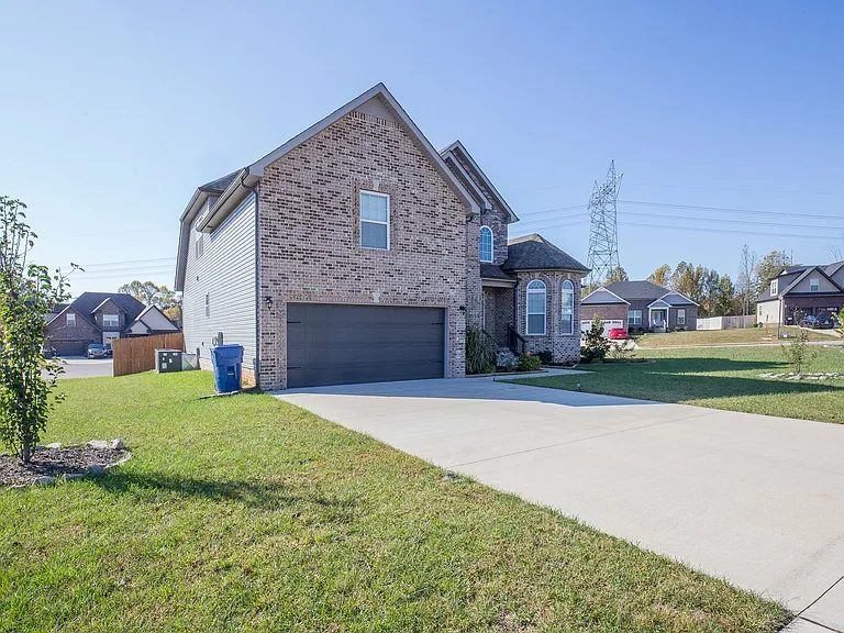 144 Thomas Traylor Ln — Photo 4