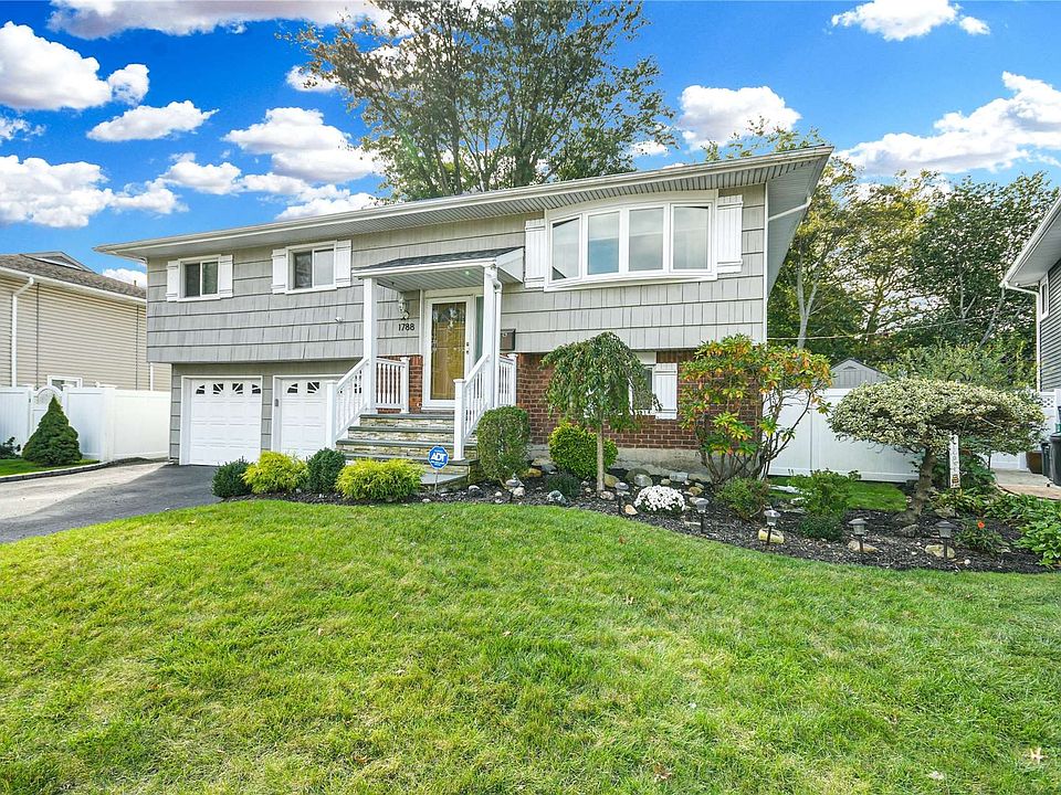 1788 Roberta Lane, Merrick, NY 11566 MLS 3510447 Zillow