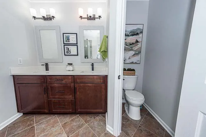 136 Oak Bluff Rd — Photo 18