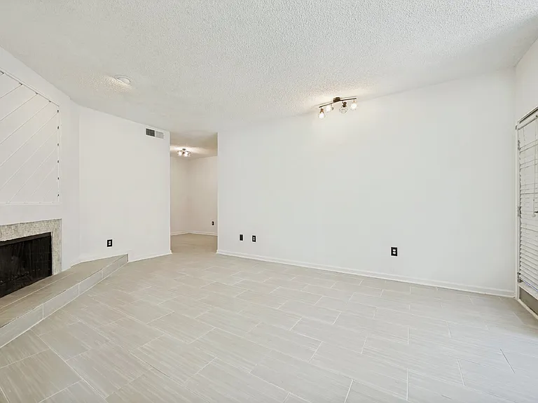 9254 Forest Ln #703 — Photo 11